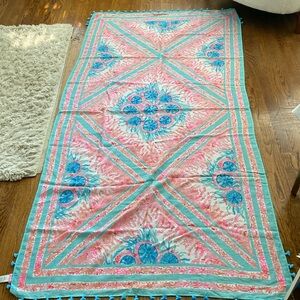 Stunning Lilly Pulitzer wrap